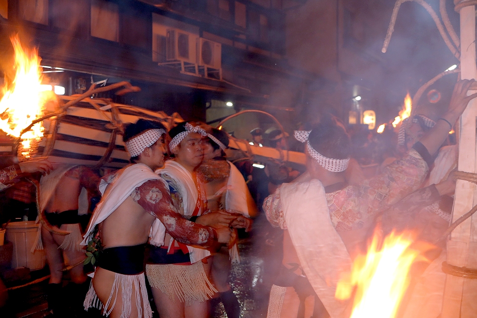 16-2035鞍馬の火祭り